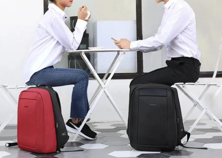 Mochila Executiva com Fecho Escondido