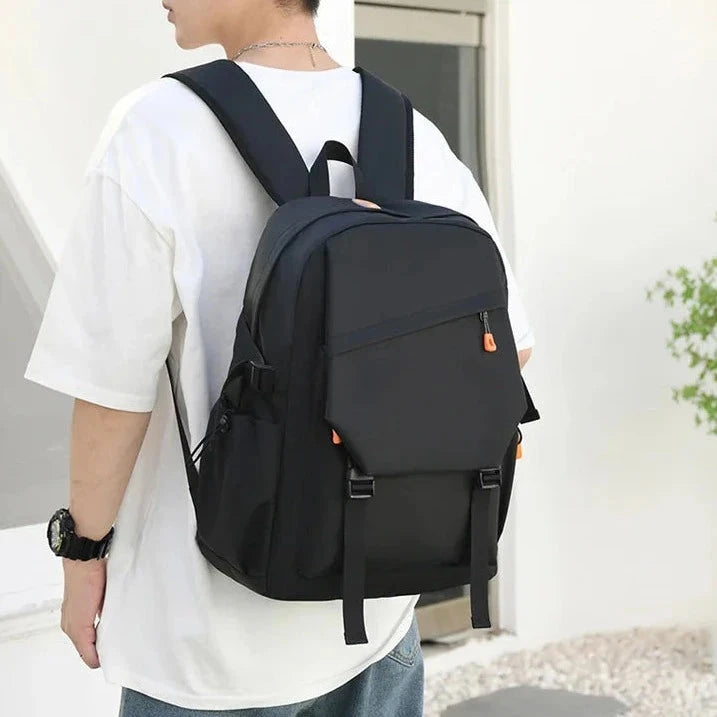 mochila lifestyle impermeável preta