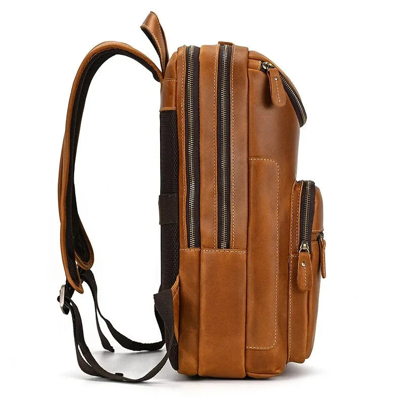 mochila vintage em pele executiva