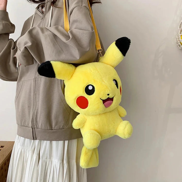 Mochila Peluche pikachu