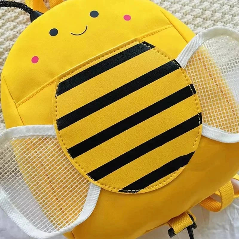 Mochila Abelhinha de menina
