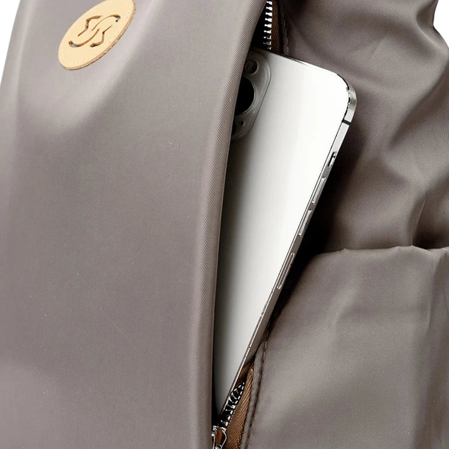 mochila mala antirroubo para mulher