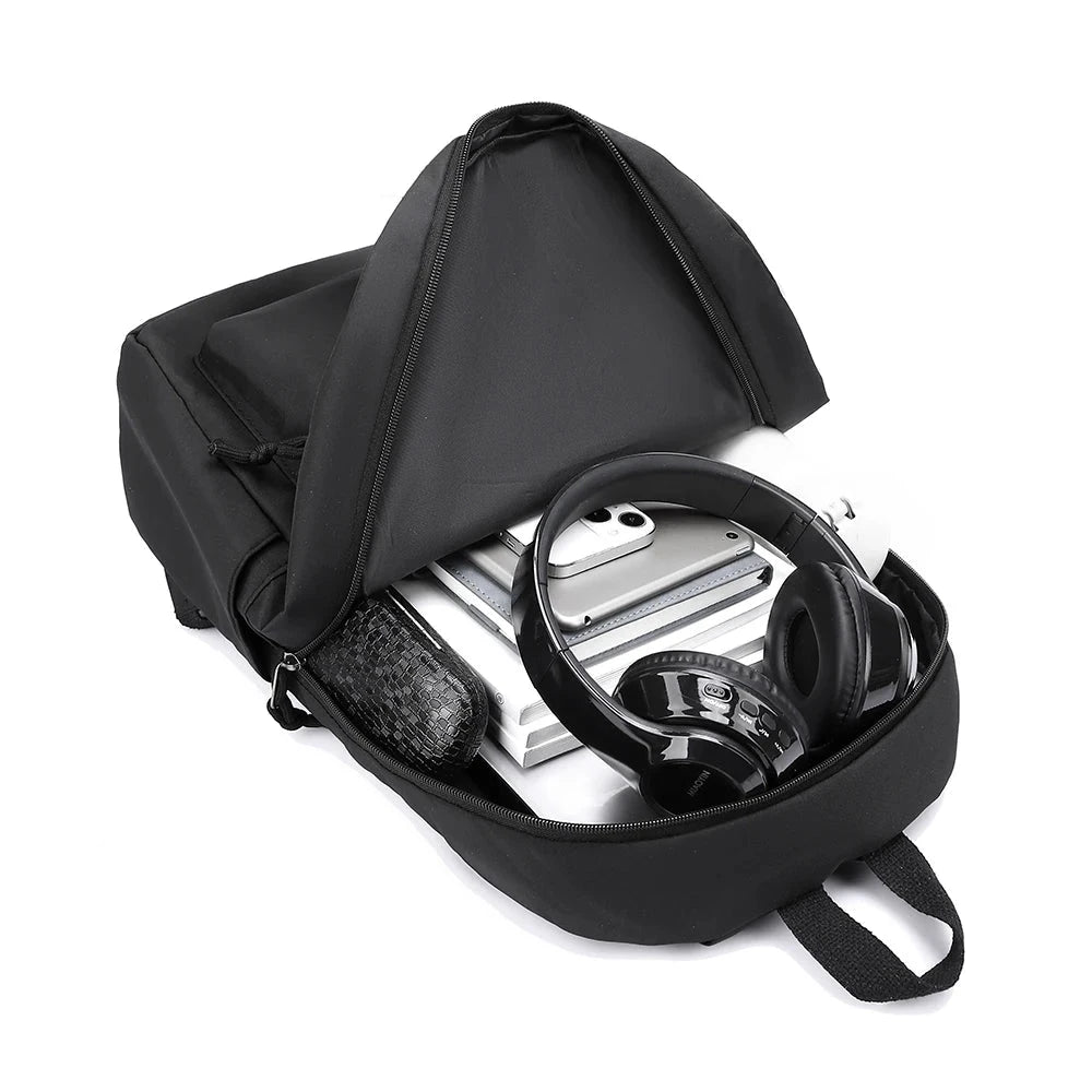 Mochila Preta Básica