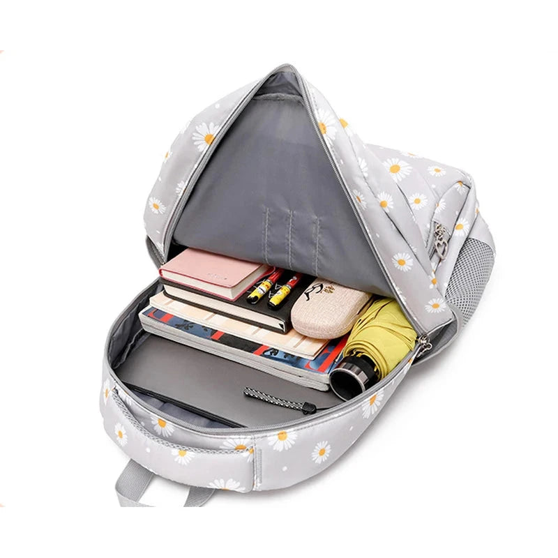 Mochila Estojo e Lancheira Infantil com Flores