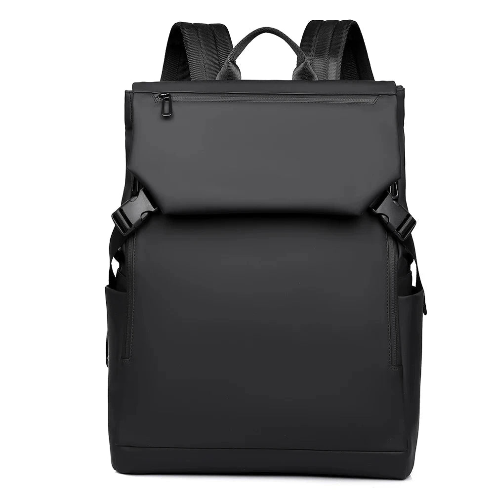 Mochila Impermeável com Aba