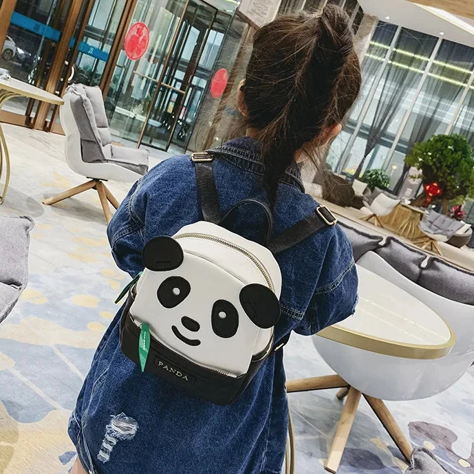 Mochila Panda Kawaii menina