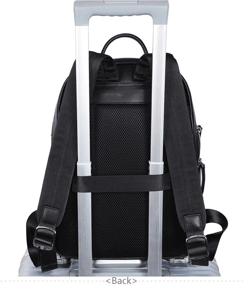 Mochila Pele Preta viagem