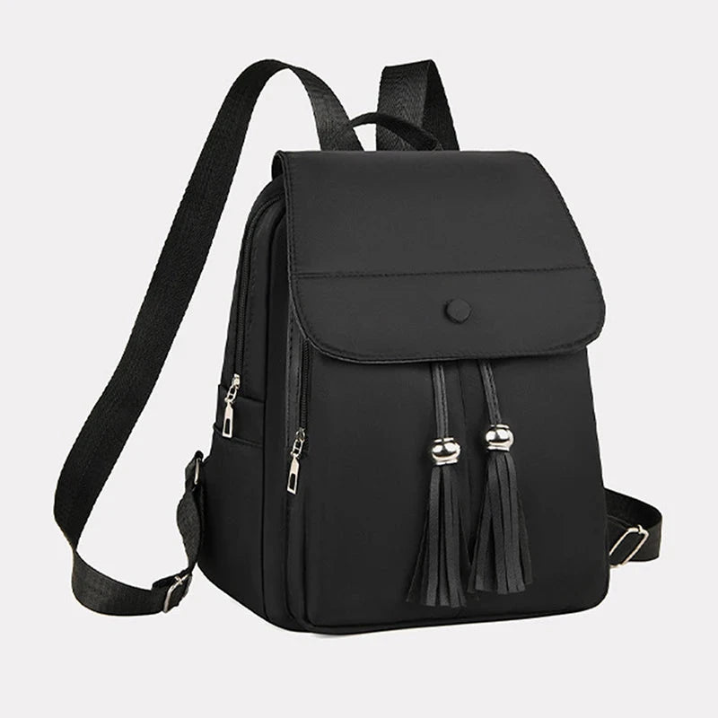 Mochila Preta Feminina Pequena