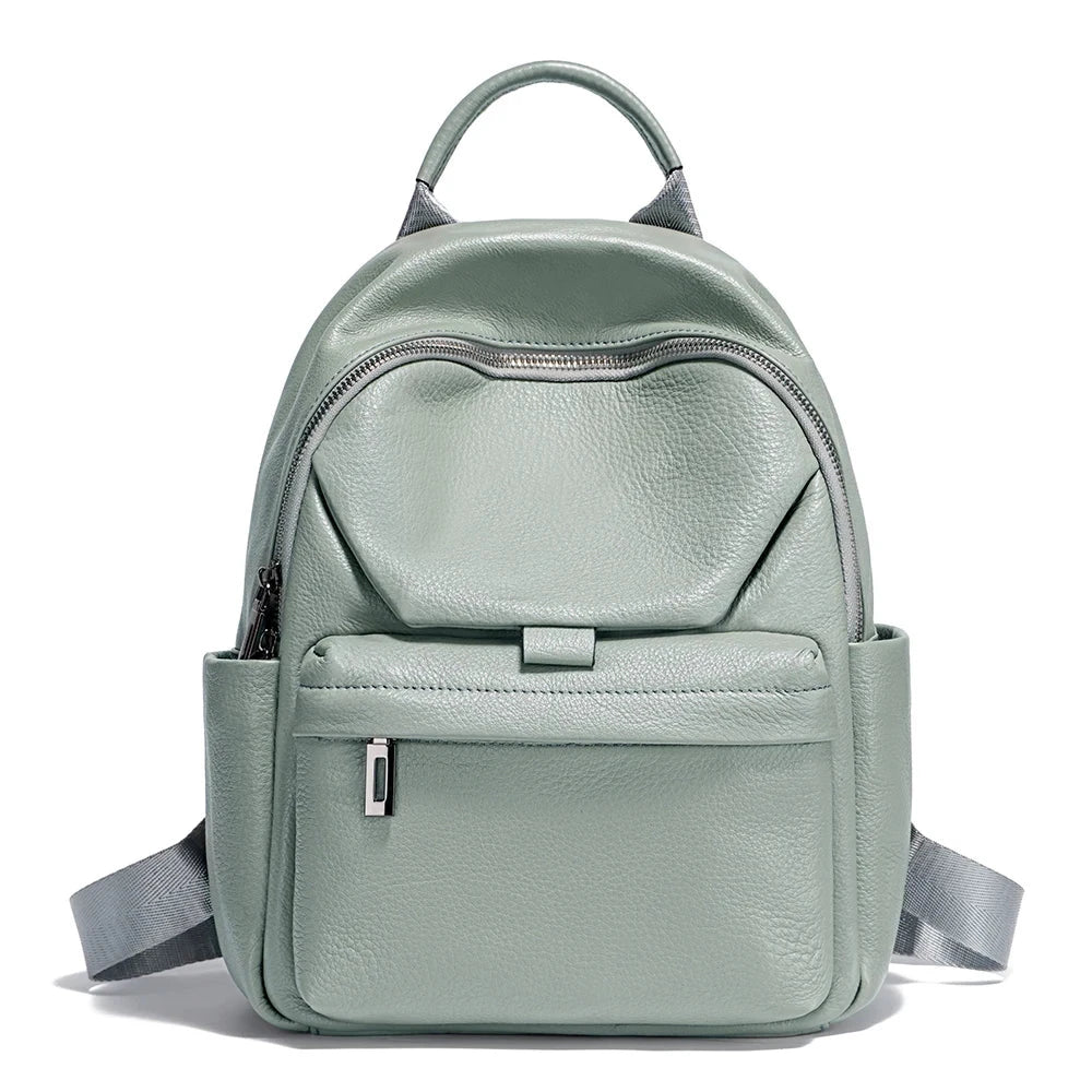 Pequena Mochila em Couro Feminina